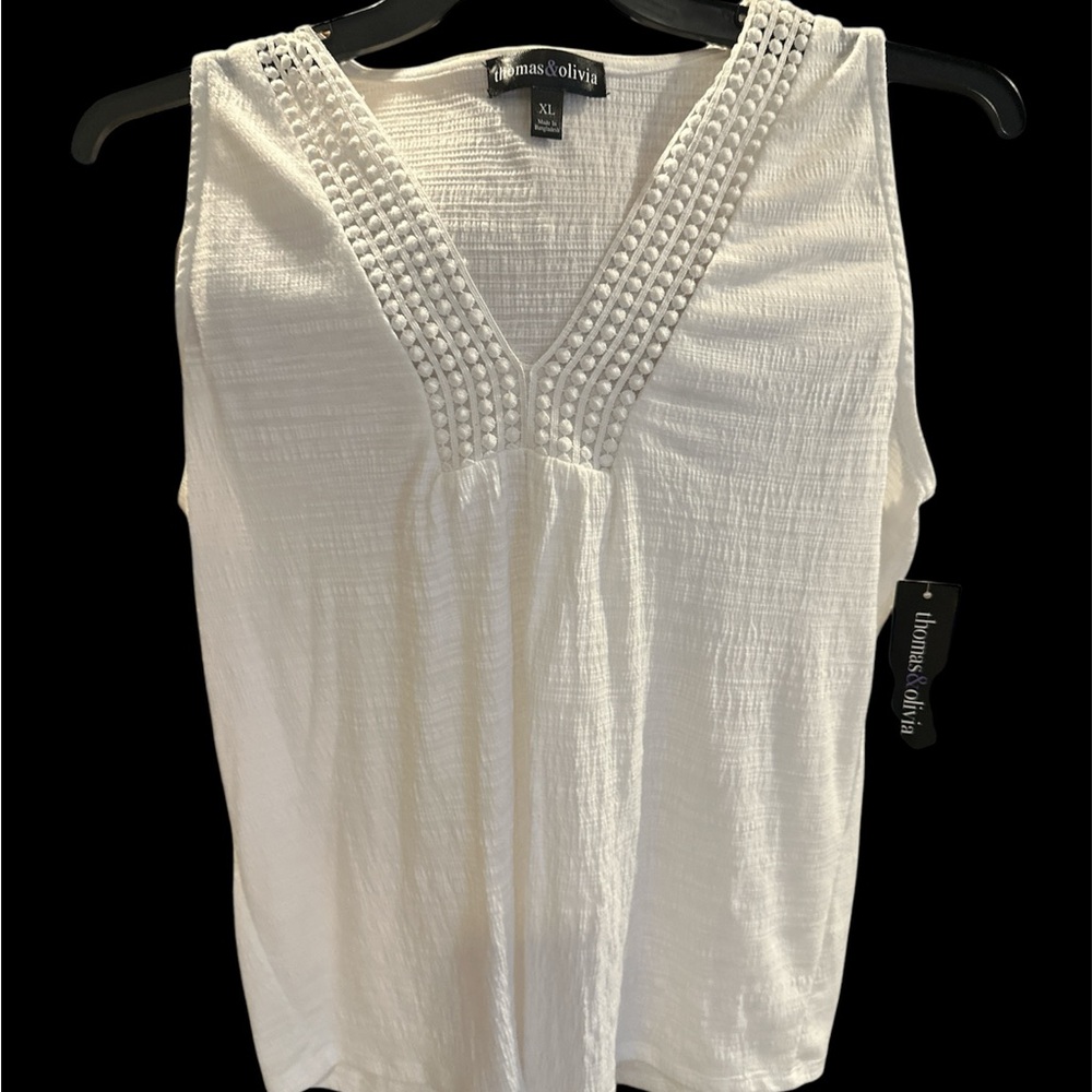 Thomas & Olivia size XL Top New